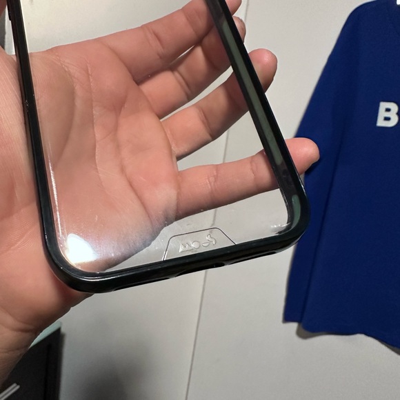 Mous iPhone 14 pro max clear case - Picture 5 of 7